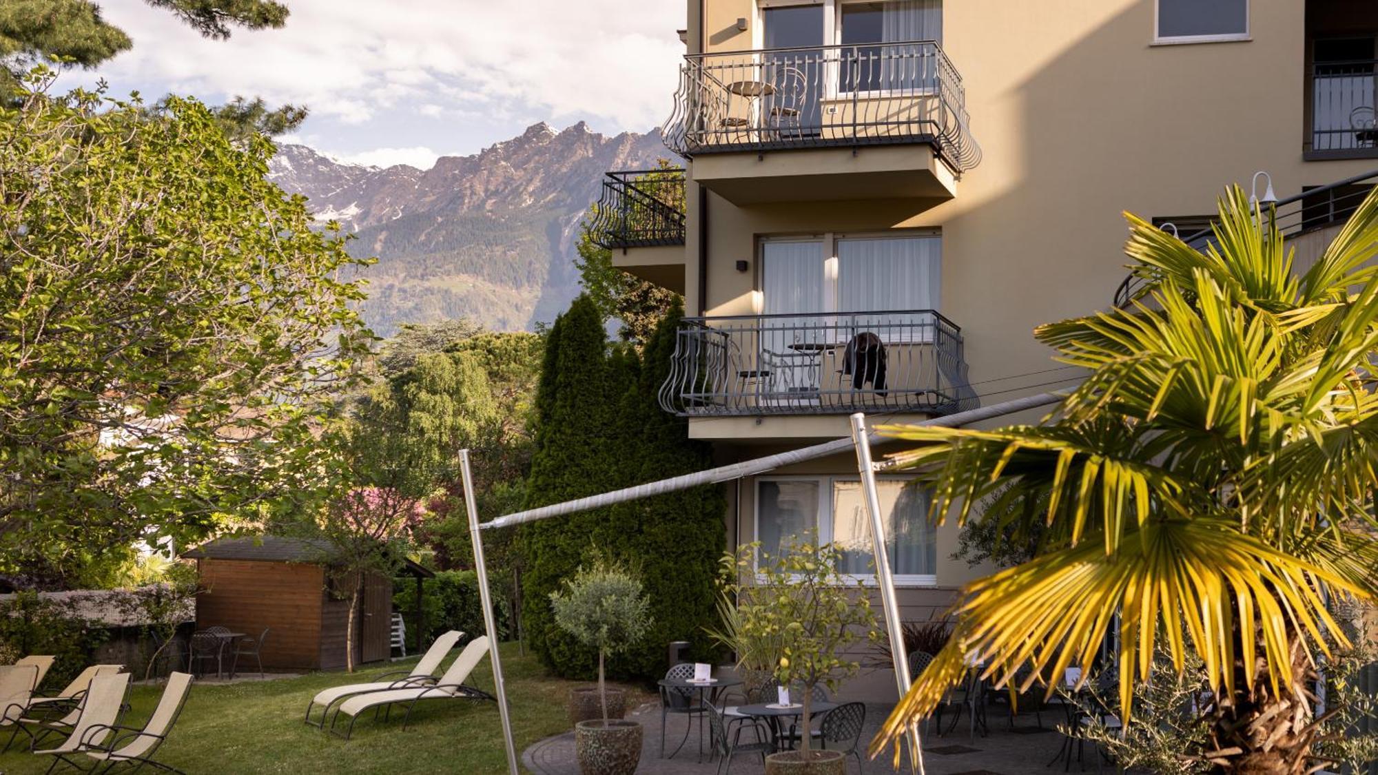 Hotel Villa Laurus Merano Ngoại thất bức ảnh