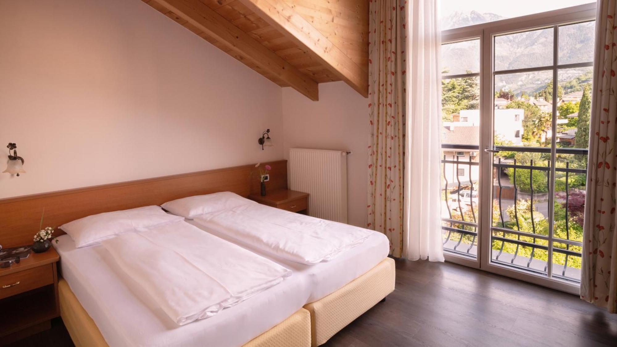Hotel Villa Laurus Merano Ngoại thất bức ảnh