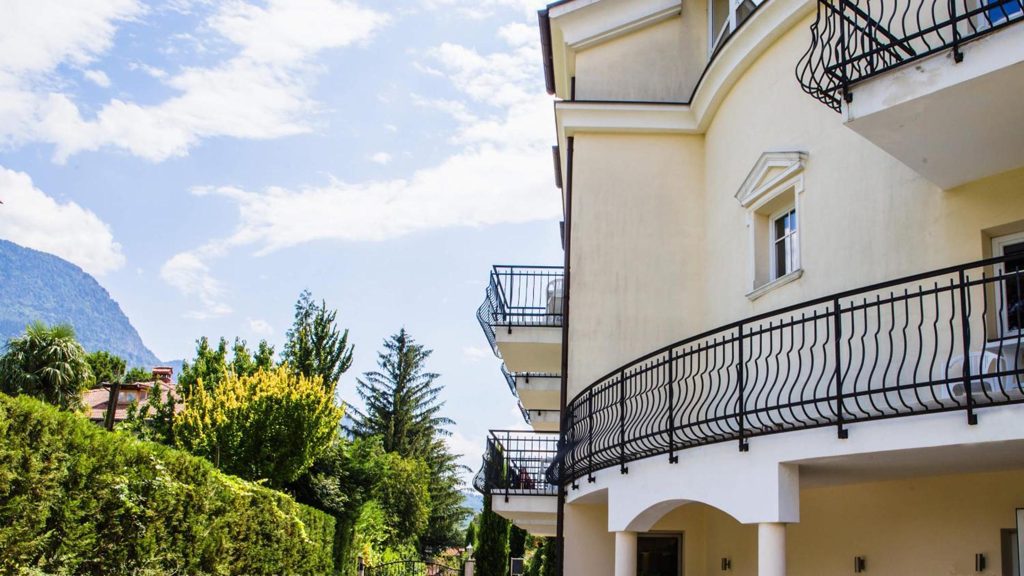 Hotel Villa Laurus Merano Phòng bức ảnh