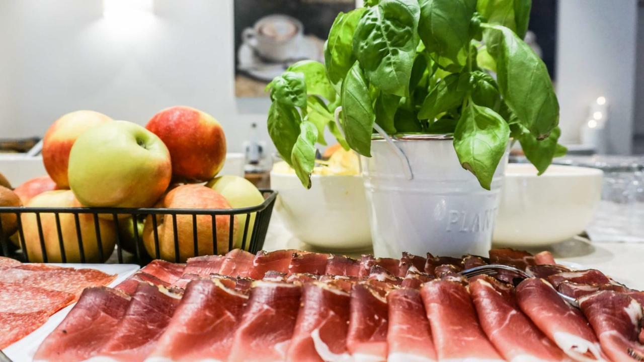 Hotel Villa Laurus Merano Ngoại thất bức ảnh